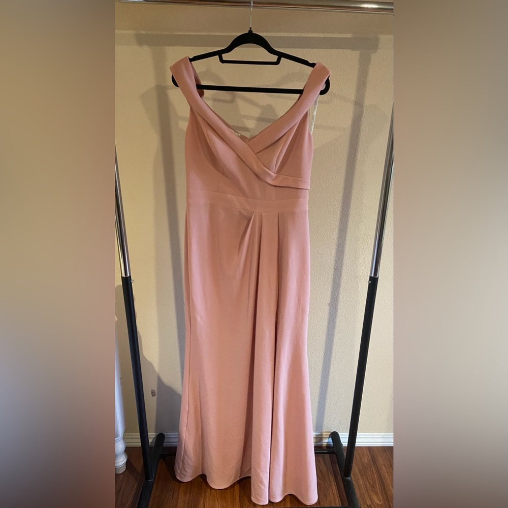 David’s Bridal Dress rose/pink